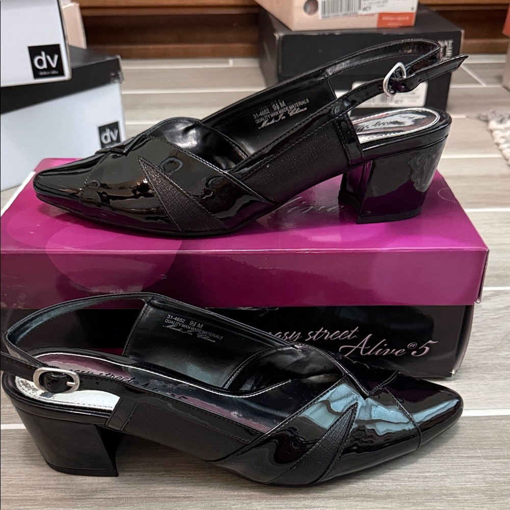 Easy Street Avena Women's Black Block Heel Slingback Pumps size 9 1/2